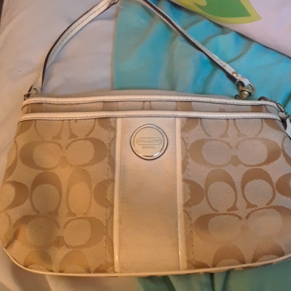 A small hand back purse